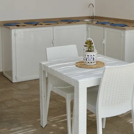Marale Alojamento de Acomodação e Pequeno-almoço Porto Cesareo